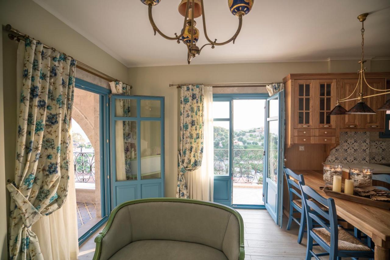 Elysium Living Parga Aparthotel Bagian luar foto