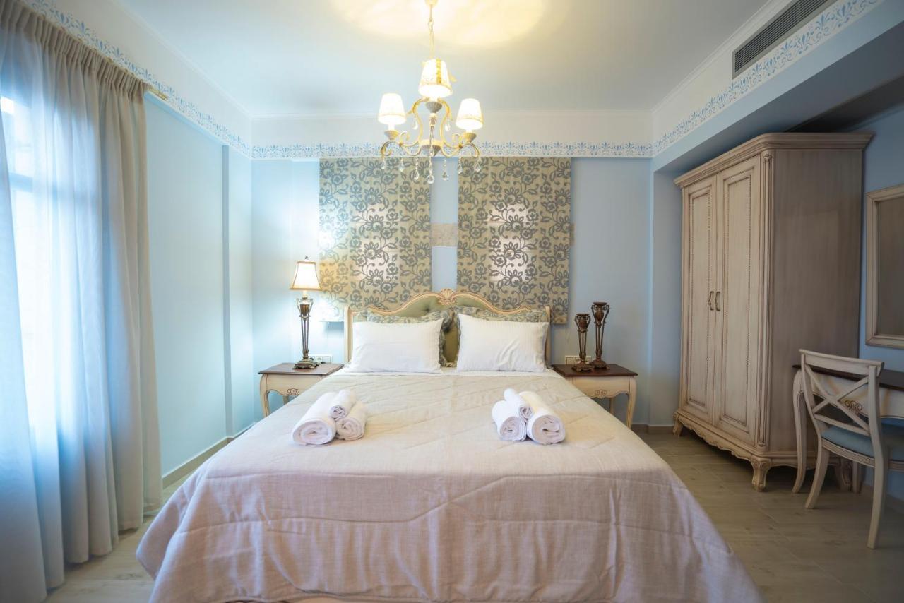 Elysium Living Parga Aparthotel Bagian luar foto