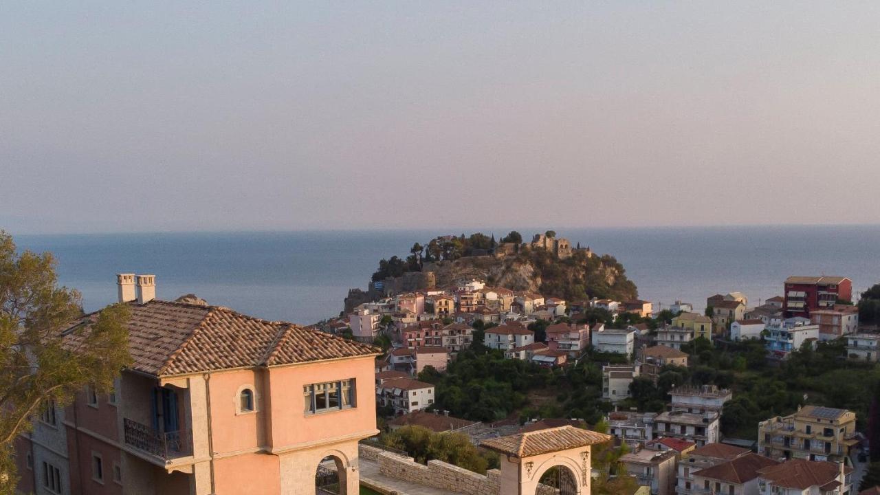 Elysium Living Parga Aparthotel Bagian luar foto