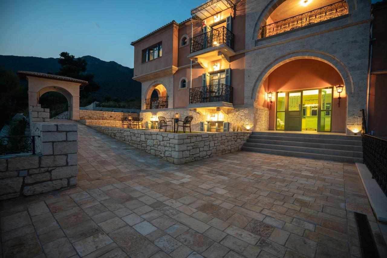 Elysium Living Parga Aparthotel Bagian luar foto