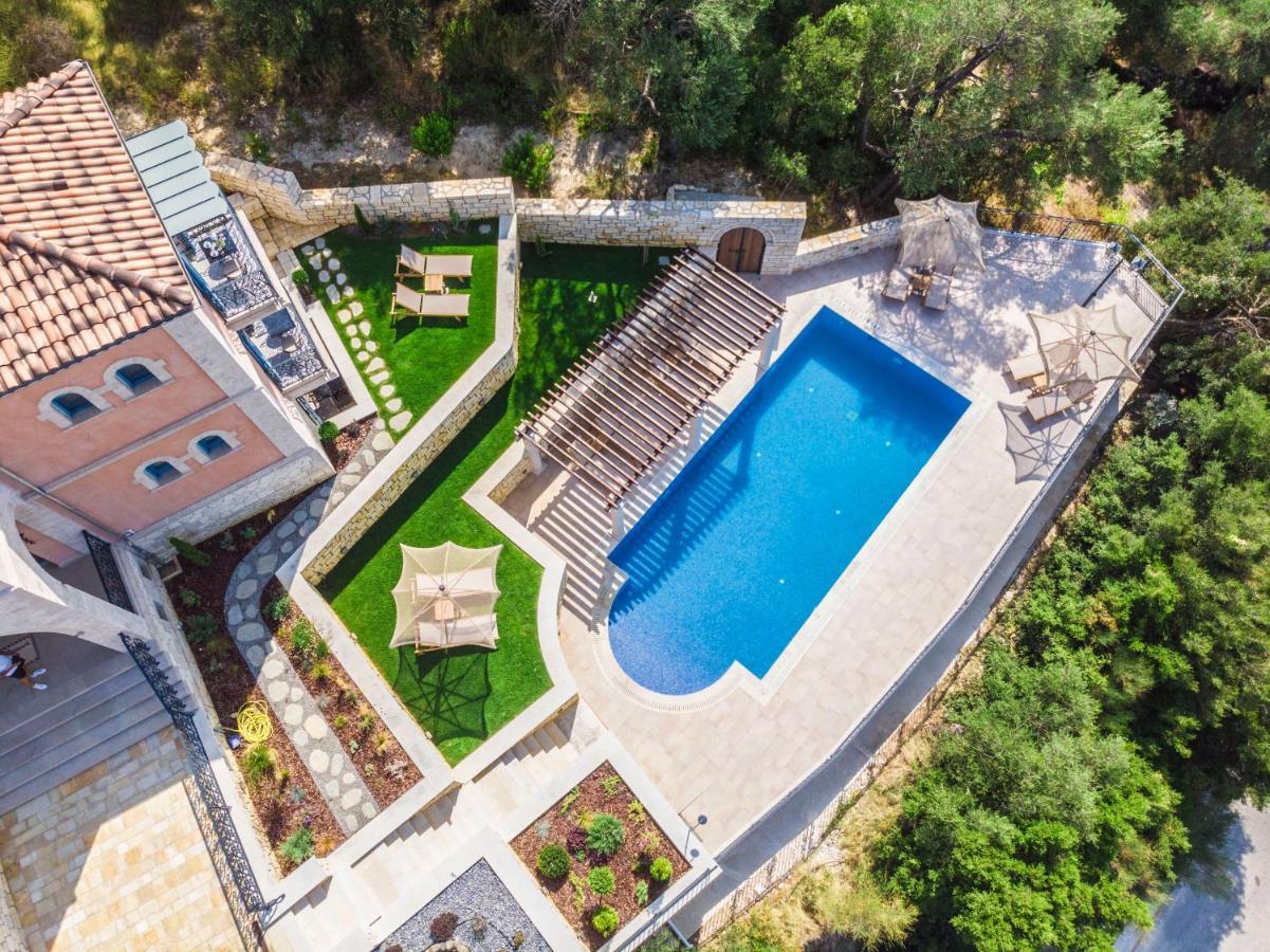 Elysium Living Parga Aparthotel Bagian luar foto
