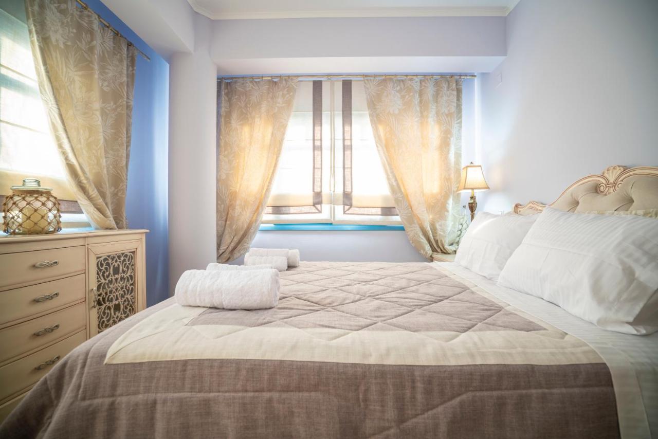 Elysium Living Parga Aparthotel Bagian luar foto