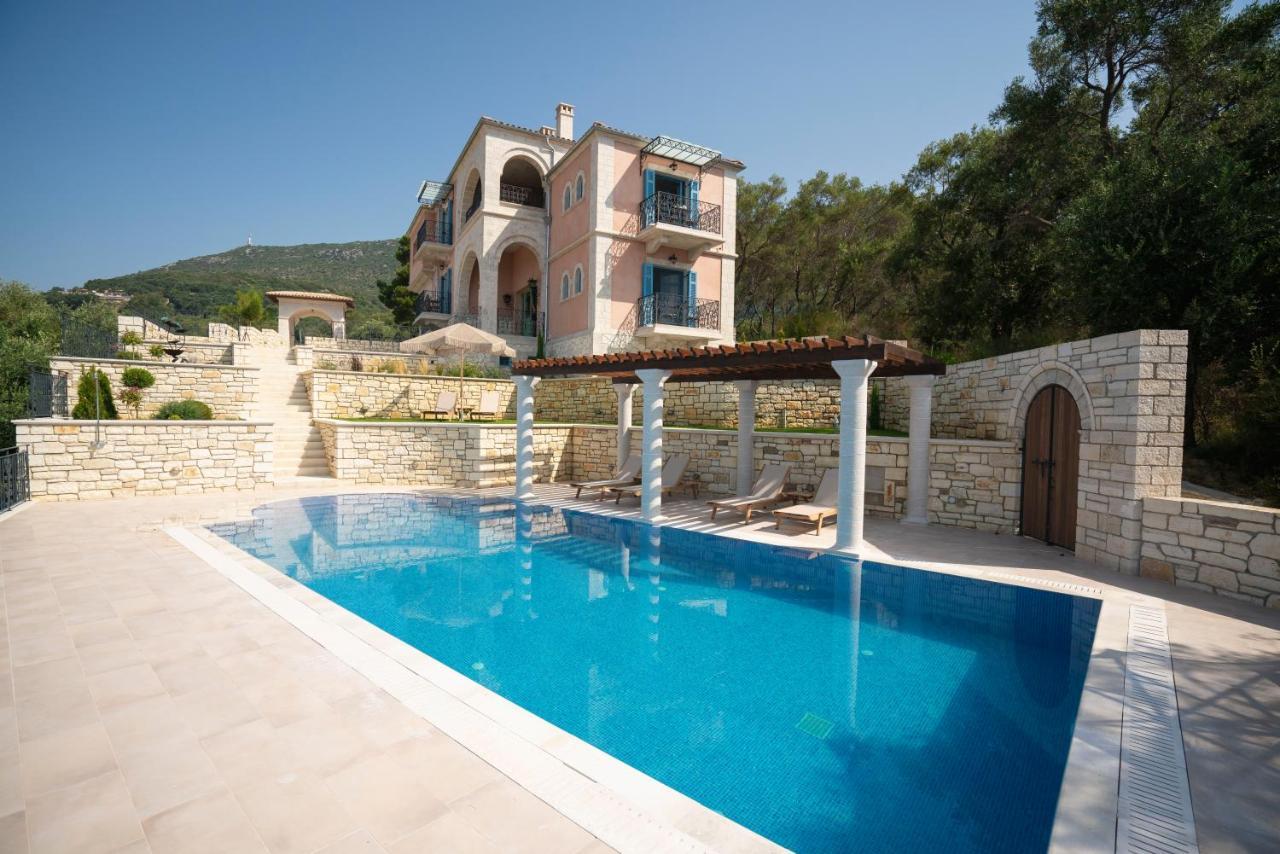Elysium Living Parga Aparthotel Bagian luar foto