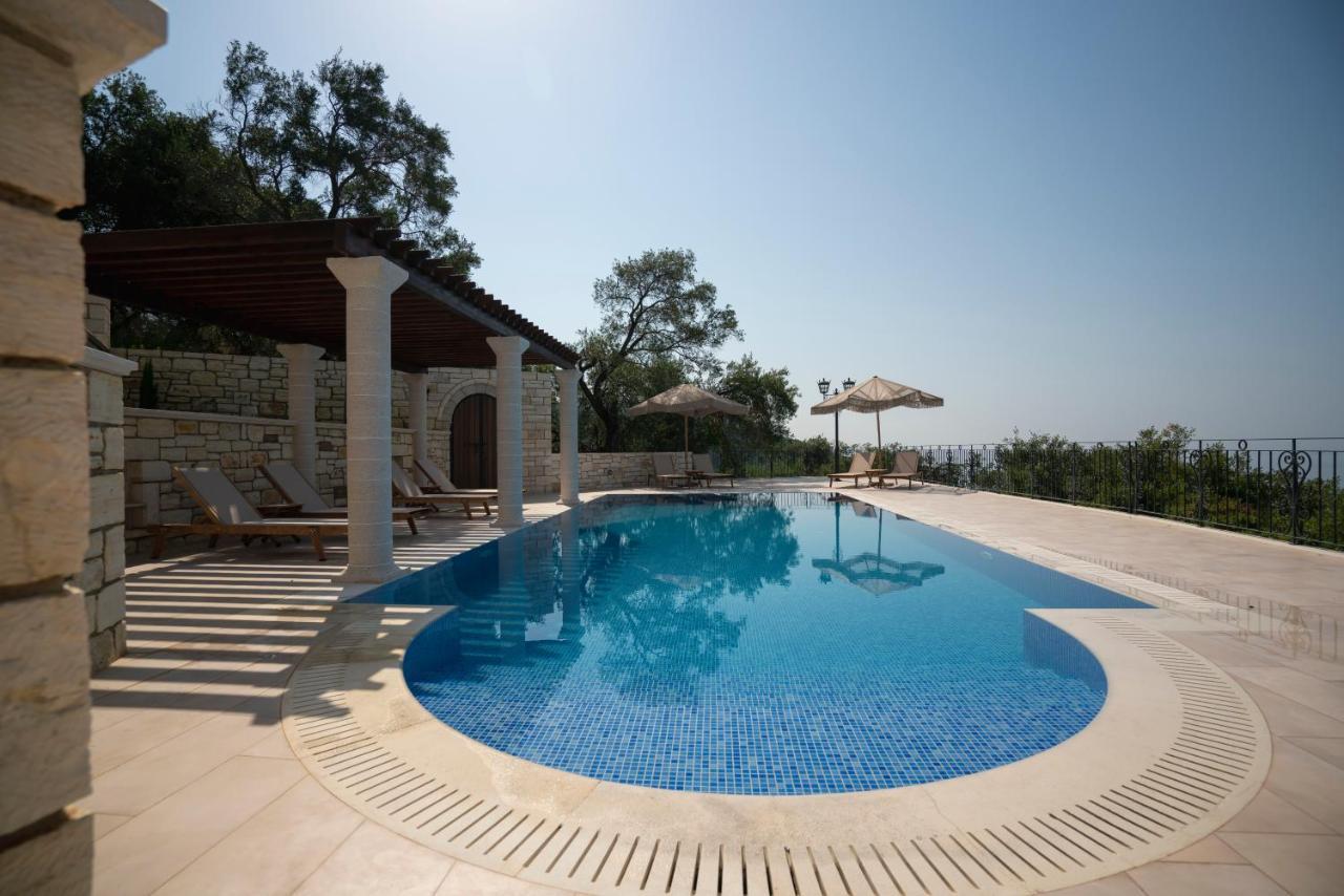 Elysium Living Parga Aparthotel Bagian luar foto